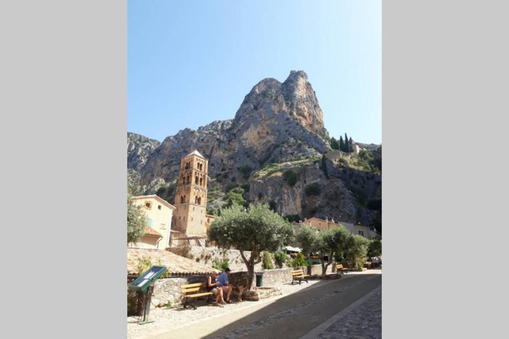 Lou Paradiu Du Verdon Allemagne-en-Provence Zewnętrze zdjęcie